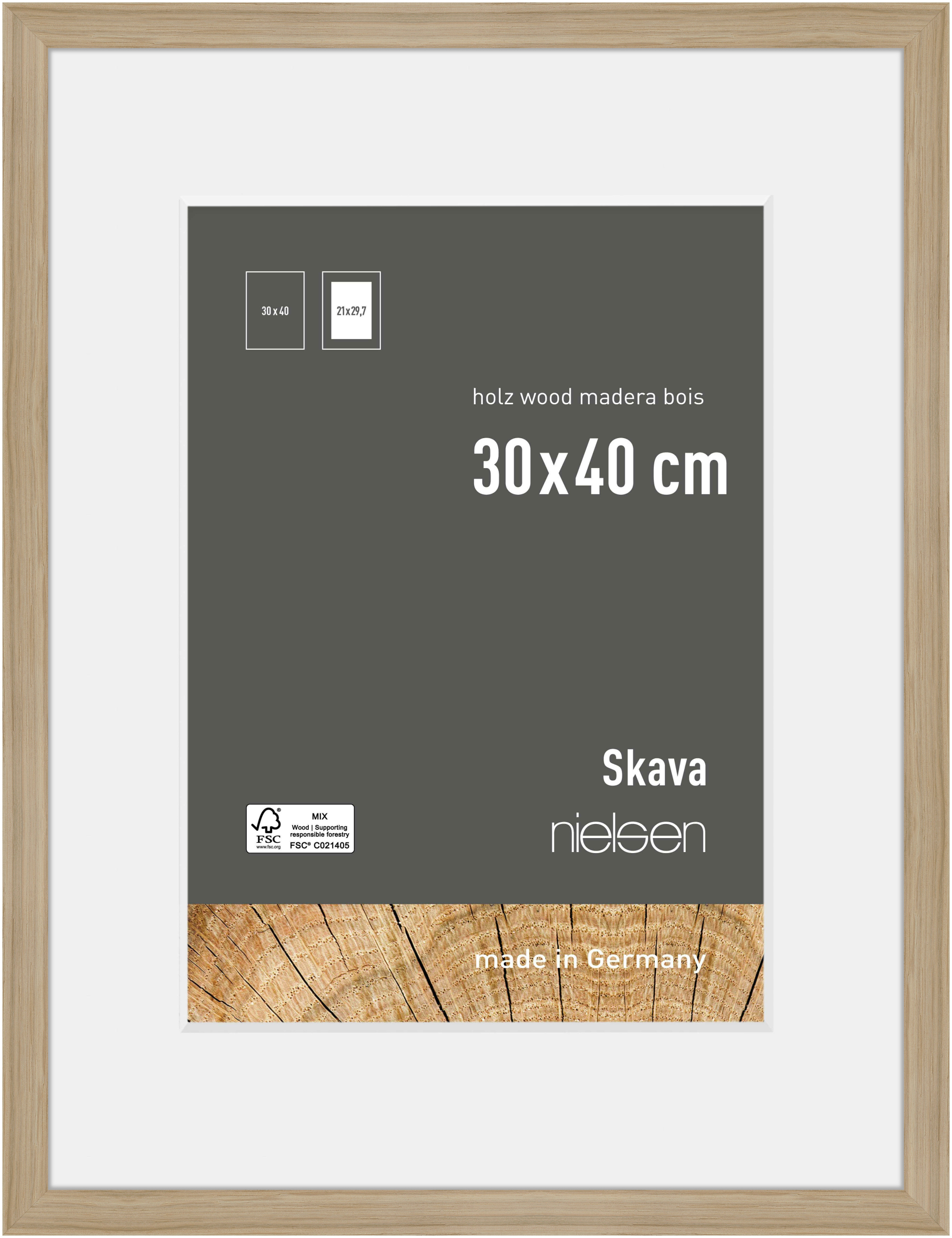 nielsen Holz Bilderrahmen Skava Eiche, 30,0 x 40,0 cm - mit Passepartout 21x29,7 cm (A4) cm